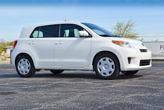 2010 Scion xD Base JTKKU4B41AJ054562 2010 Scion xD Base