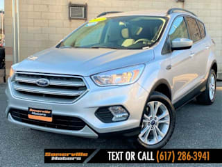 2018 Ford Escape SE 1FMCU9GD2JUB17163 2018 Ford Escape SE