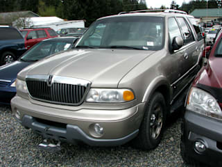 2001 Lincoln Navigator Base 5LMEU27A61LJ04229 2001 Lincoln Navigator Base