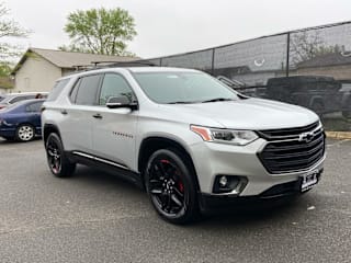 2018 Chevrolet Traverse Premier 1GNEVJKW6JJ164158 2018 Chevrolet Traverse Premier