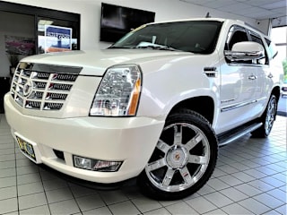 2009 Cadillac Escalade Base 1GYFK13299R243042 2009 Cadillac Escalade Base