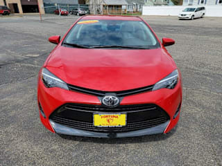 2019 Toyota Corolla LE 2T1BURHE0KC140592 2019 Toyota Corolla LE