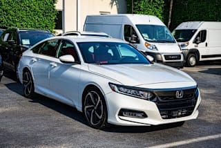 2019 Honda Accord 1HGCV1F32KA107491 2019 Honda Accord