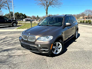 2012 BMW X5 xDrive35d 5UXZW0C58CL674623 2012 BMW X5 xDrive35d