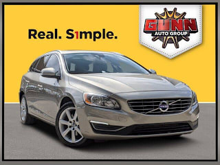 2016 Volvo V60 T5 Drive-E Premier YV140MEK2G1302231 2016 Volvo V60 T5 Drive-E Premier