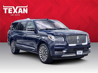 2019 Lincoln Navigator L Reserve 5LMJJ3LT4KEL12121 2019 Lincoln Navigator L Reserve