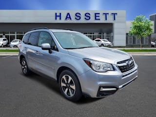 2018 Subaru Forester 2.5i Premium JF2SJAECXJH483225 2018 Subaru Forester 2.5i Premium