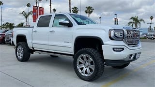 2018 GMC Sierra 1500 Denali 3GTU2PEJ0JG259638 2018 GMC Sierra 1500 Denali