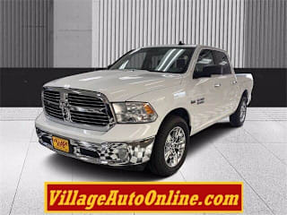2017 Ram Pickup 1500 3C6RR7LT1HG689010 2017 Ram Pickup 1500