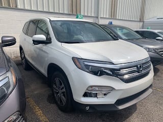 2018 Honda Pilot 5FNYF5H5XJB009855 2018 Honda Pilot