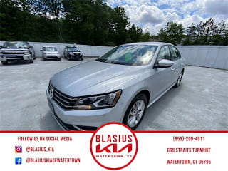 2018 Volkswagen Passat 2.0T S 1VWAA7A38JC007052 2018 Volkswagen Passat 2.0T S