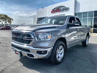 2019 Ram Pickup 1500 1C6RREBT0KN905093 2019 Ram Pickup 1500