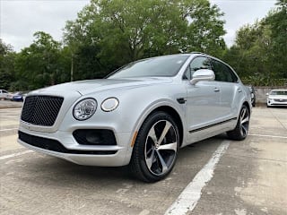 2019 Bentley Bentayga SJAAM2ZV8KC027551 2019 Bentley Bentayga