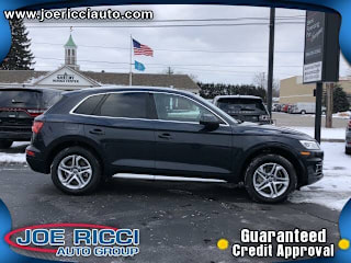 2019 Audi Q5 2.0T quattro Premium WA1ANAFY1K2122456 2019 Audi Q5 2.0T quattro Premium
