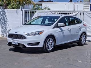 2016 Ford Focus SE 1FADP3K2XGL345001 2016 Ford Focus SE