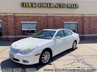 2004 Lexus ES 330 Base JTHBA30G640010928 2004 Lexus ES 330 Base