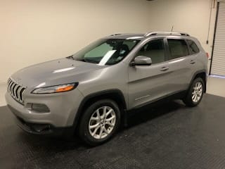 2016 Jeep Cherokee Latitude 1C4PJLCB8GW376611 2016 Jeep Cherokee Latitude