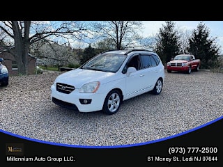 2008 Kia Rondo LX KNAFG526387205378 2008 Kia Rondo LX