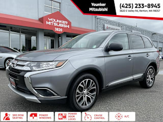 2017 Mitsubishi Outlander ES JA4AZ2A37HZ070577 2017 Mitsubishi Outlander ES