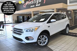 2017 Ford Escape SE 1FMCU9GD2HUE14105 2017 Ford Escape SE
