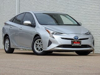 2017 Toyota Prius Two JTDKBRFUXH3556652 2017 Toyota Prius Two