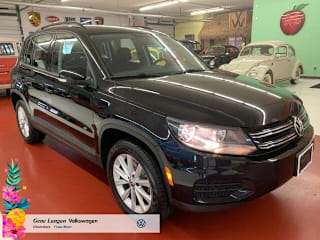 2017 Volkswagen Tiguan 2.0T S 4Motion WVGBV7AX7HK047035 2017 Volkswagen Tiguan 2.0T S 4Motion