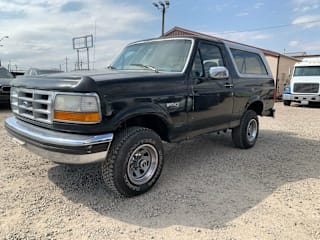 1993 Ford Bronco XLT 1FMEU15H0PLA62467 1993 Ford Bronco XLT