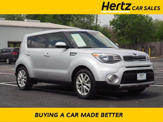 2019 Kia Soul + KNDJP3A5XK7664165 2019 Kia Soul +