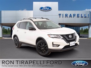 2018 Nissan Rogue SV 5N1AT2MV0JC724828 2018 Nissan Rogue SV