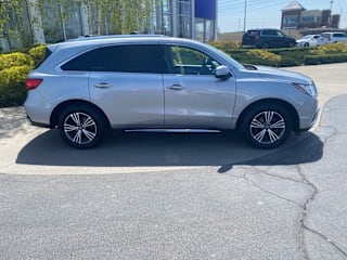 2018 Acura MDX SH-AWD 5J8YD4H35JL018105 2018 Acura MDX SH-AWD