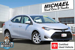 2018 Toyota Corolla LE 2T1BURHE2JC073346 2018 Toyota Corolla LE