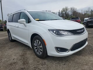 2020 Chrysler Pacifica Touring L Plus 2C4RC1EGXLR151044 2020 Chrysler Pacifica Touring L Plus