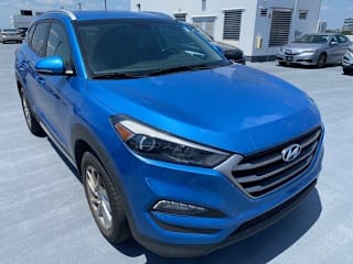2018 Hyundai Tucson KM8J33A46JU637429 2018 Hyundai Tucson