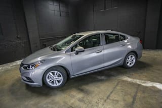 2018 Chevrolet Cruze LT Auto 1G1BE5SM9J7152979 2018 Chevrolet Cruze LT Auto