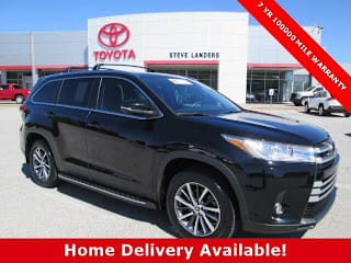 2019 Toyota Highlander XLE 5TDKZRFHXKS556932 2019 Toyota Highlander XLE