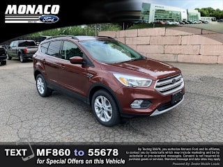 2018 Ford Escape SE 1FMCU9GD0JUC83682 2018 Ford Escape SE