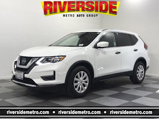 2018 Nissan Rogue KNMAT2MT0JP575123 2018 Nissan Rogue