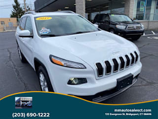 2017 Jeep Cherokee Latitude 1C4PJMCS7HW567556 2017 Jeep Cherokee Latitude