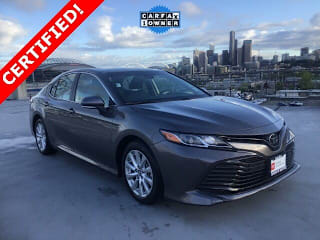 2018 Toyota Camry LE 4T1B11HK5JU526177 2018 Toyota Camry LE
