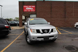 2007 Nissan Pathfinder LE 5N1AR18W37C617549 2007 Nissan Pathfinder LE
