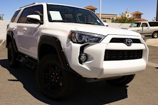2018 Toyota 4Runner SR5 JTEBU5JR1J5554798 2018 Toyota 4Runner SR5