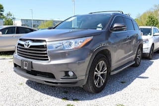 2016 Toyota Highlander XLE 5TDKKRFH0GS178082 2016 Toyota Highlander XLE