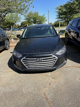 2018 Hyundai Elantra SE 5NPD74LF2JH318467 2018 Hyundai Elantra SE