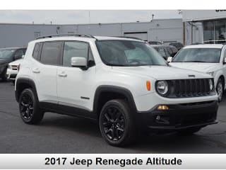 2017 Jeep Renegade Altitude ZACCJBBB4HPF18591 2017 Jeep Renegade Altitude