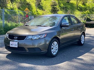 2010 Kia Forte KNAFU4A27A5862882 2010 Kia Forte