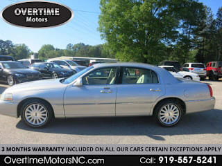 2004 Lincoln Town Car Ultimate 1LNHM83W54Y684634 2004 Lincoln Town Car Ultimate