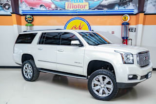 2015 GMC Yukon XL Denali 1GKS2JKJ1FR182413 2015 GMC Yukon XL Denali