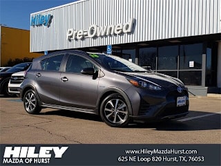2018 Toyota Prius c JTDKDTB30J1601961 2018 Toyota Prius c