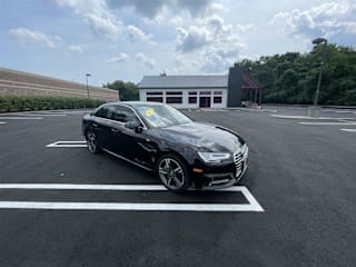 2017 Audi A4 2.0T quattro Premium Plus WAUENAF45HN070130 2017 Audi A4 2.0T quattro Premium Plus