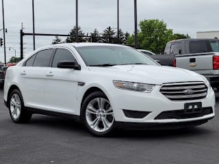 2016 Ford Taurus SE 1FAHP2D81GG146814 2016 Ford Taurus SE